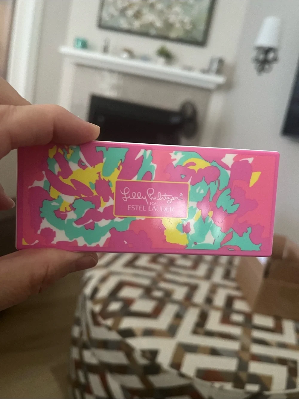 New Estée Lauder Lilly Pulitzer Eyeshadow Palette